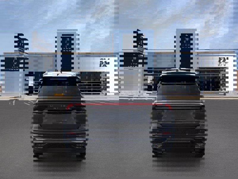 New 2026 Lincoln Nautilus Reserve w/ Jet Appearance Package image 5