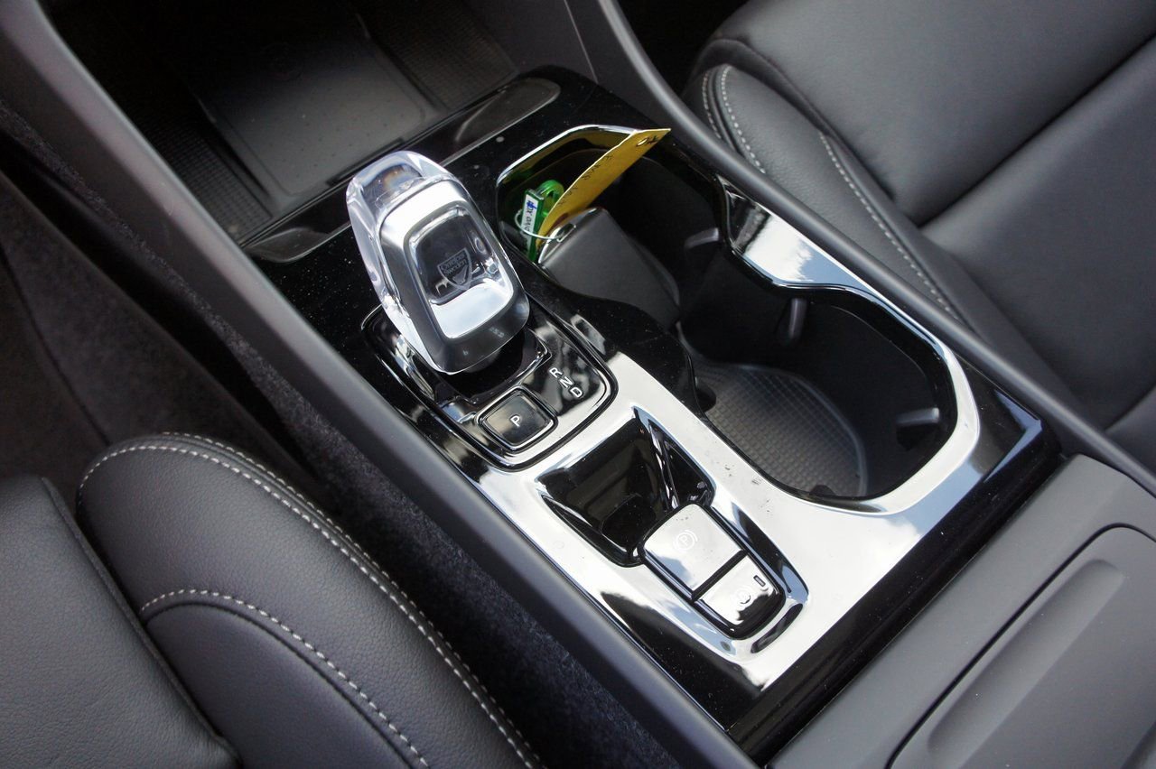 New 2026 Volvo XC40 B5 Plus w/ Protection Package Premier image 12