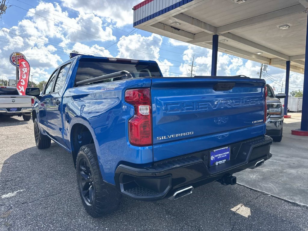 Used 2022 Chevrolet Silverado 1500 Custom Trail Boss AWD/4WD image 6