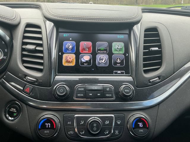 Used 2018 Chevrolet Impala LT FWD image 19