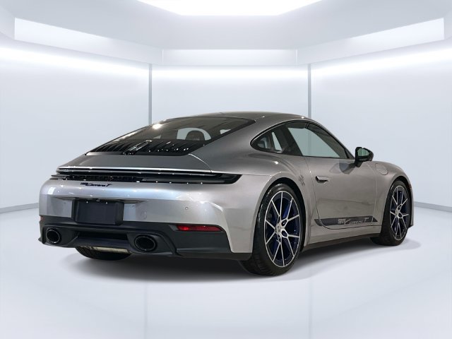 Certified 2026 Porsche 911 Carrera T RWD image 9