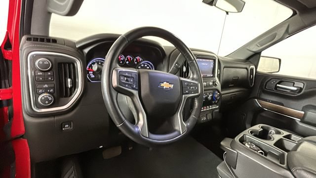 Used 2021 Chevrolet Silverado 1500 LT AWD/4WD image 13