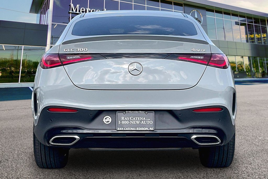 Certified 2025 Mercedes-Benz GLC 300 4MATIC w/ AMG Line image 4