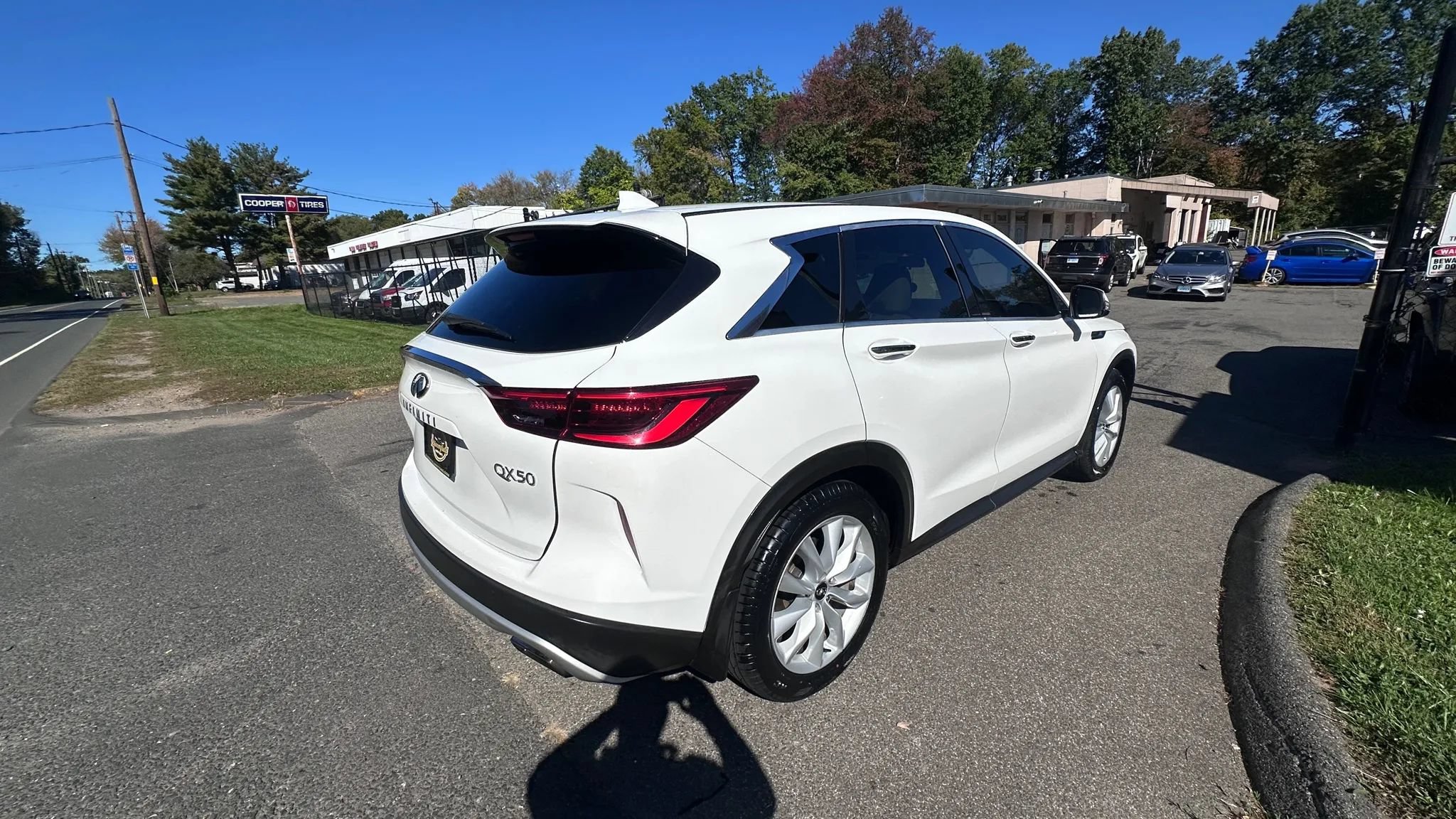 Used 2019 INFINITI QX50 Pure AWD/4WD image 5