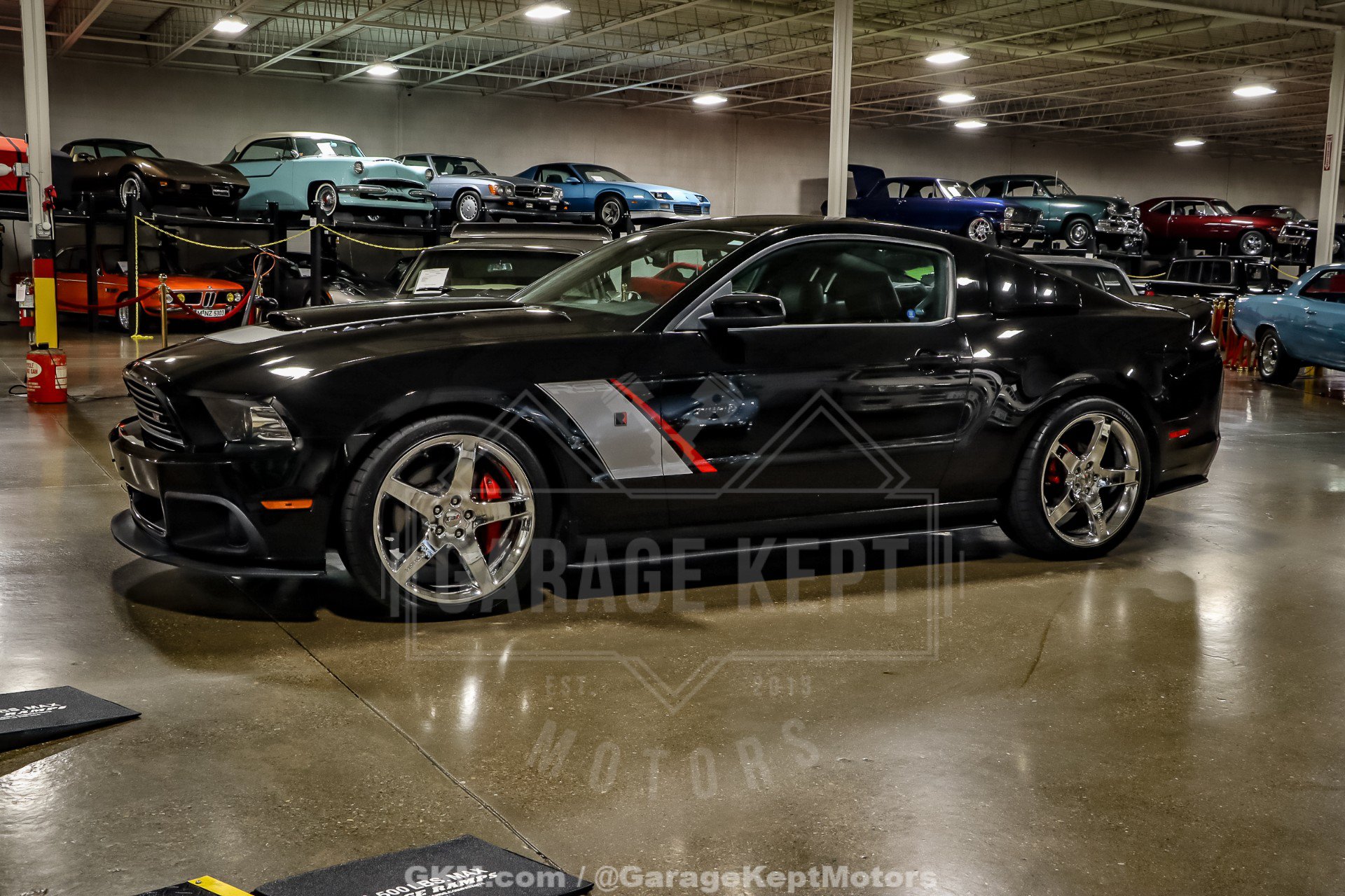 Used 2013 Ford Mustang GT Premium RWD image 4