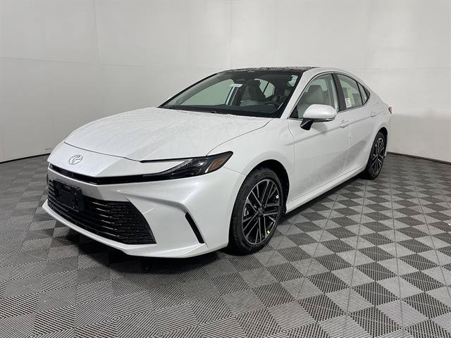 New 2026 Toyota Camry XLE AWD/4WD image 3