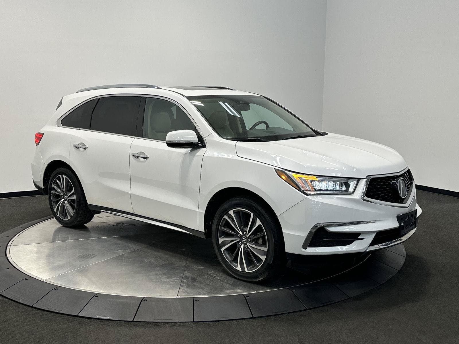 Used 2020 Acura MDX w/ Technology Package AWD/4WD image 2