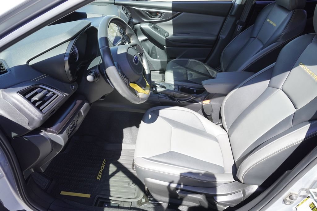 Used 2021 Subaru Crosstrek 2.5i Sport w/ Moonroof Package image 19