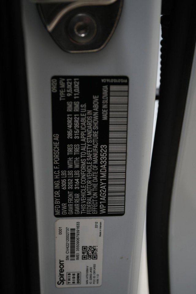Used 2021 Porsche Cayenne GTS AWD/4WD image 33