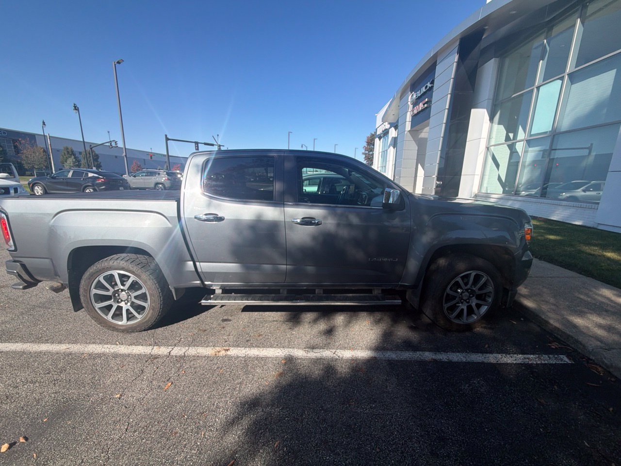Used 2020 GMC Canyon Denali AWD/4WD image 4