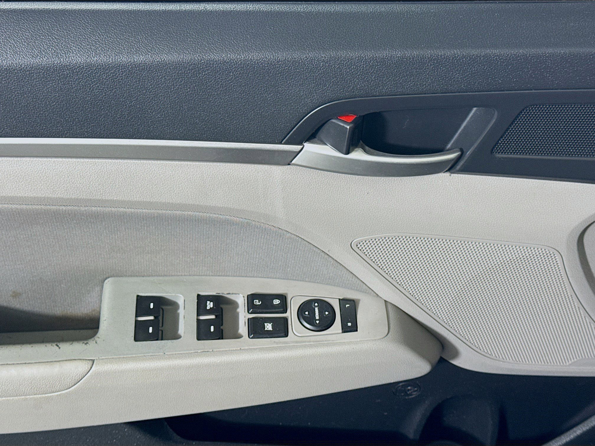 Used 2019 Hyundai Elantra Value Edition image 24