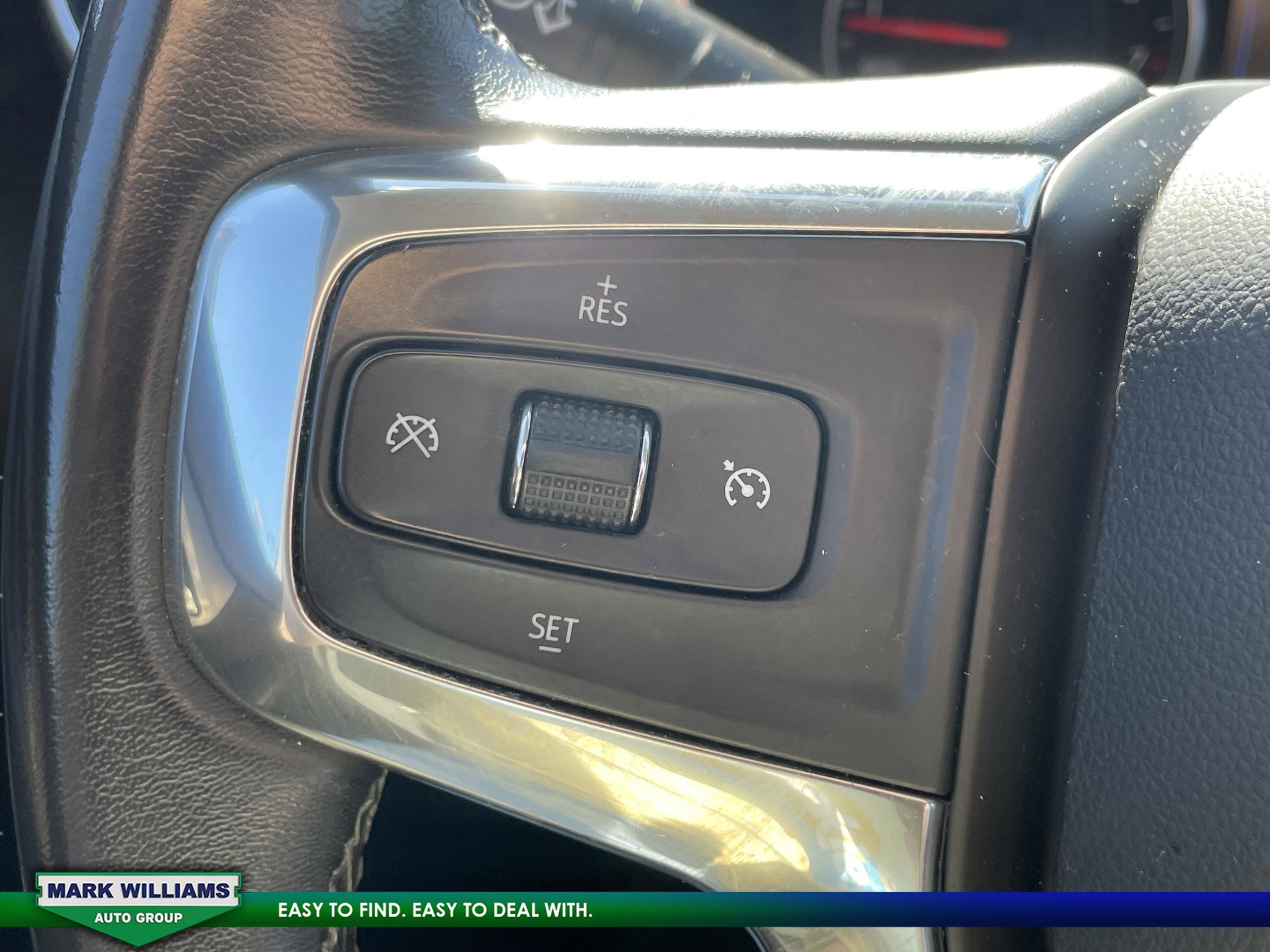 Used 2023 Chevrolet Equinox RS w/ LPO, Floor Liner Package image 16