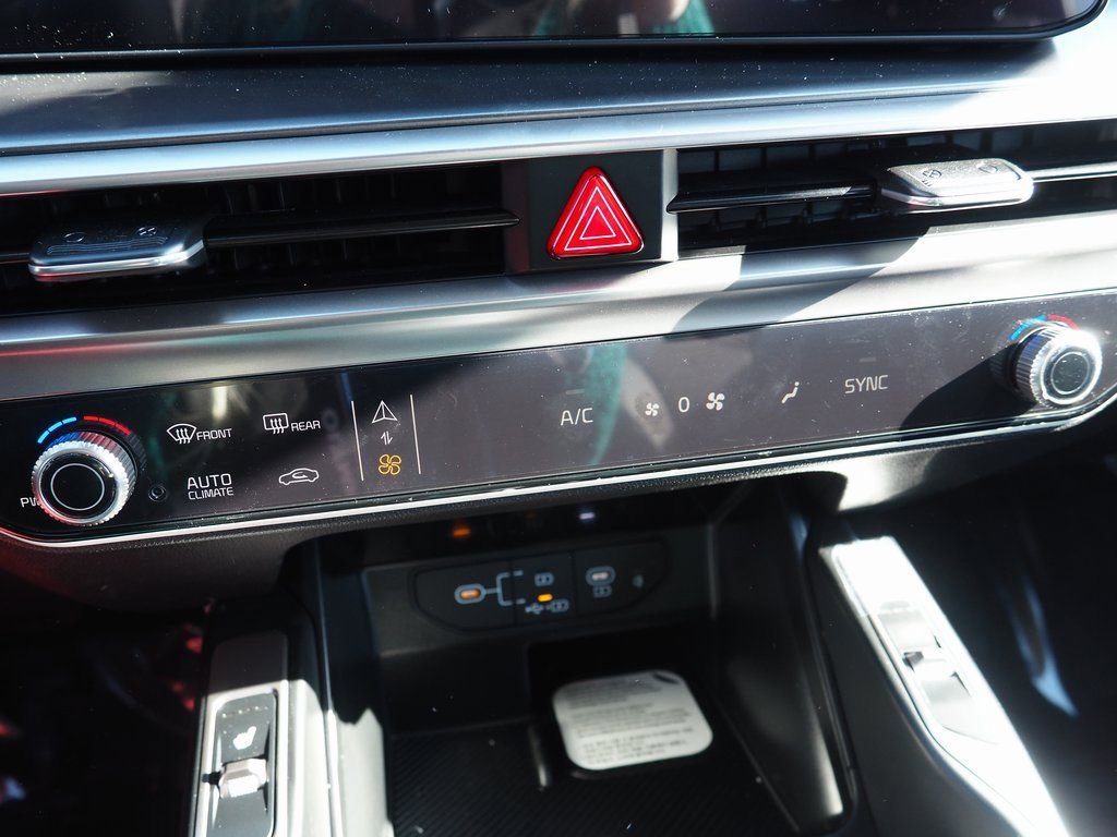 New 2026 Kia Sorento S image 36