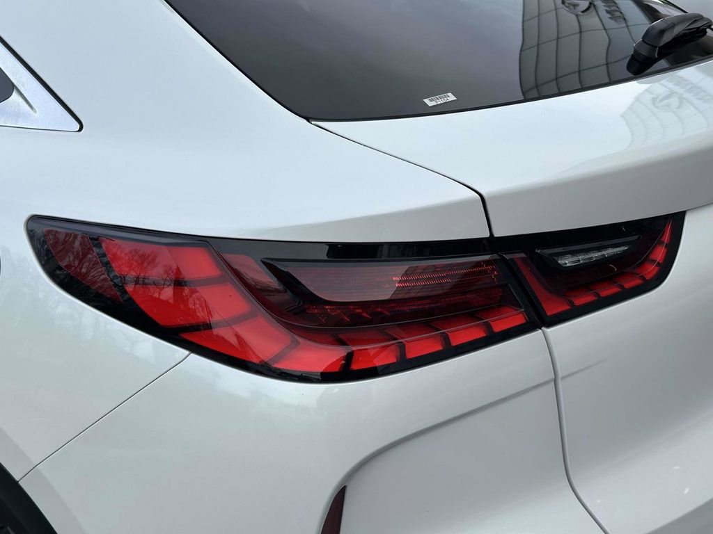 Used 2022 INFINITI QX55 Luxe w/ Cargo Package image 10