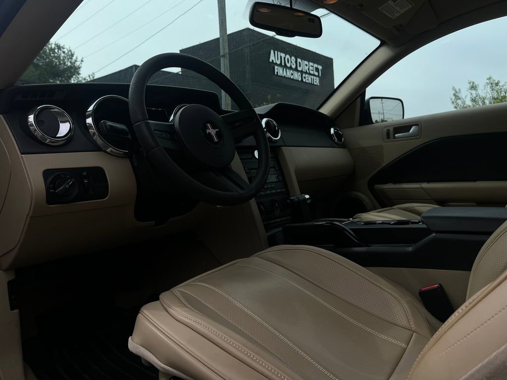 Used 2007 Ford Mustang GT RWD image 13