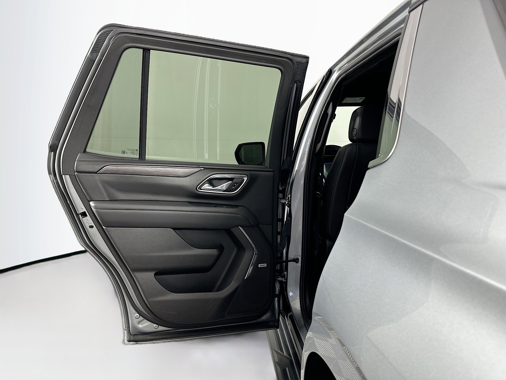 Used 2024 Chevrolet Tahoe LT image 25