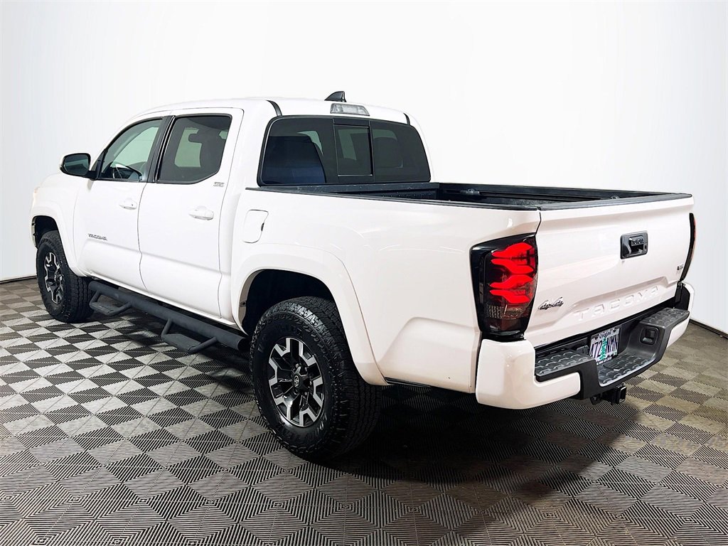 Certified 2021 Toyota Tacoma SR5 image 6
