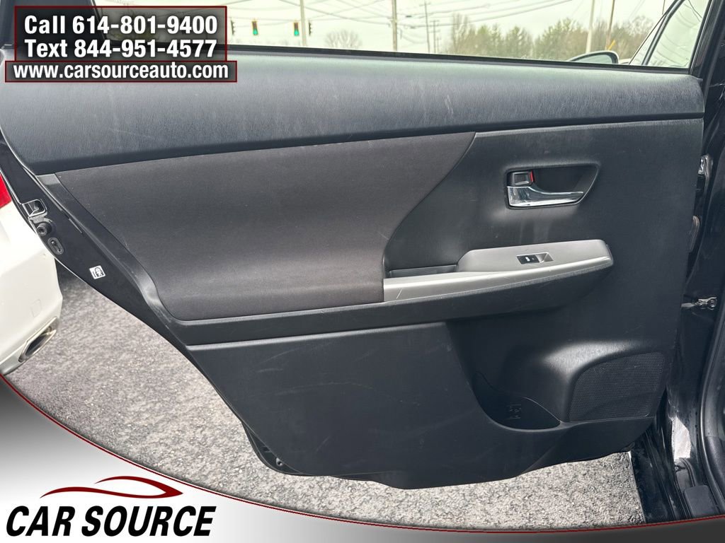 Used 2017 Toyota Prius V Three image 23