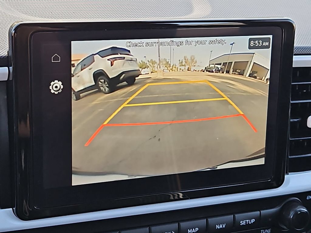 Used 2025 Hyundai Venue Limited FWD image 18