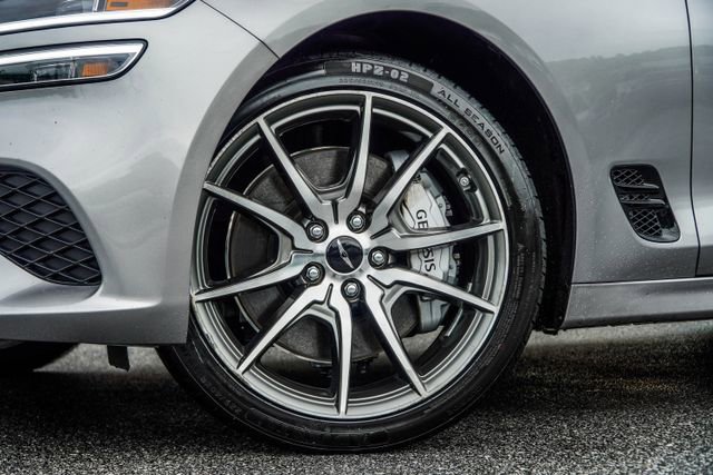 Used 2025 Genesis G70 2.5T AWD/4WD image 6