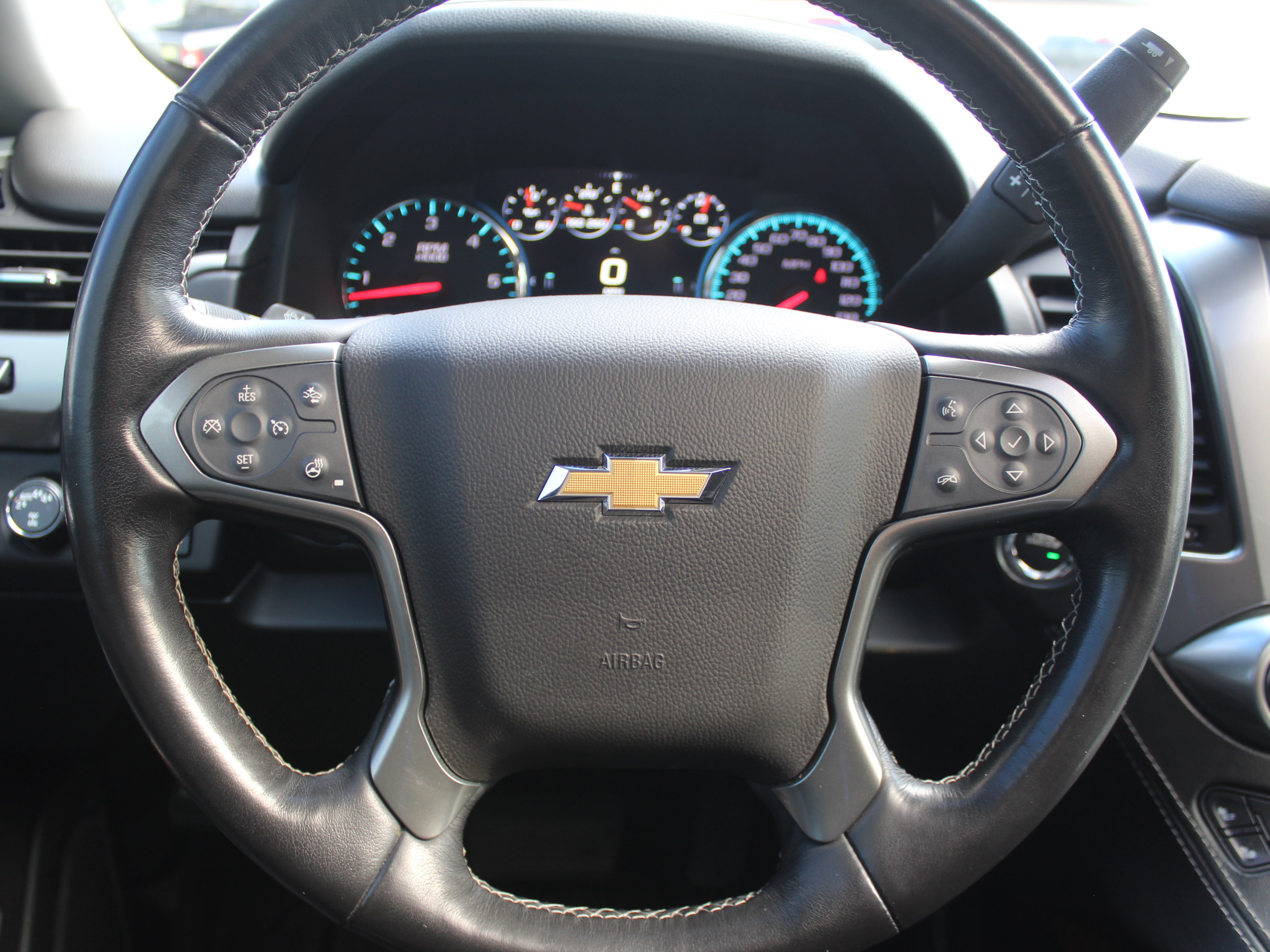 Used 2019 Chevrolet Tahoe Premier AWD/4WD image 17