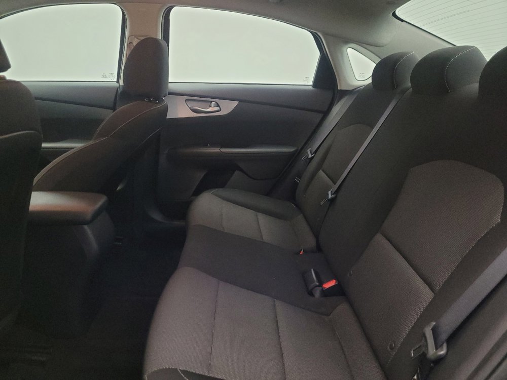 Used 2023 Kia Forte LX image 18