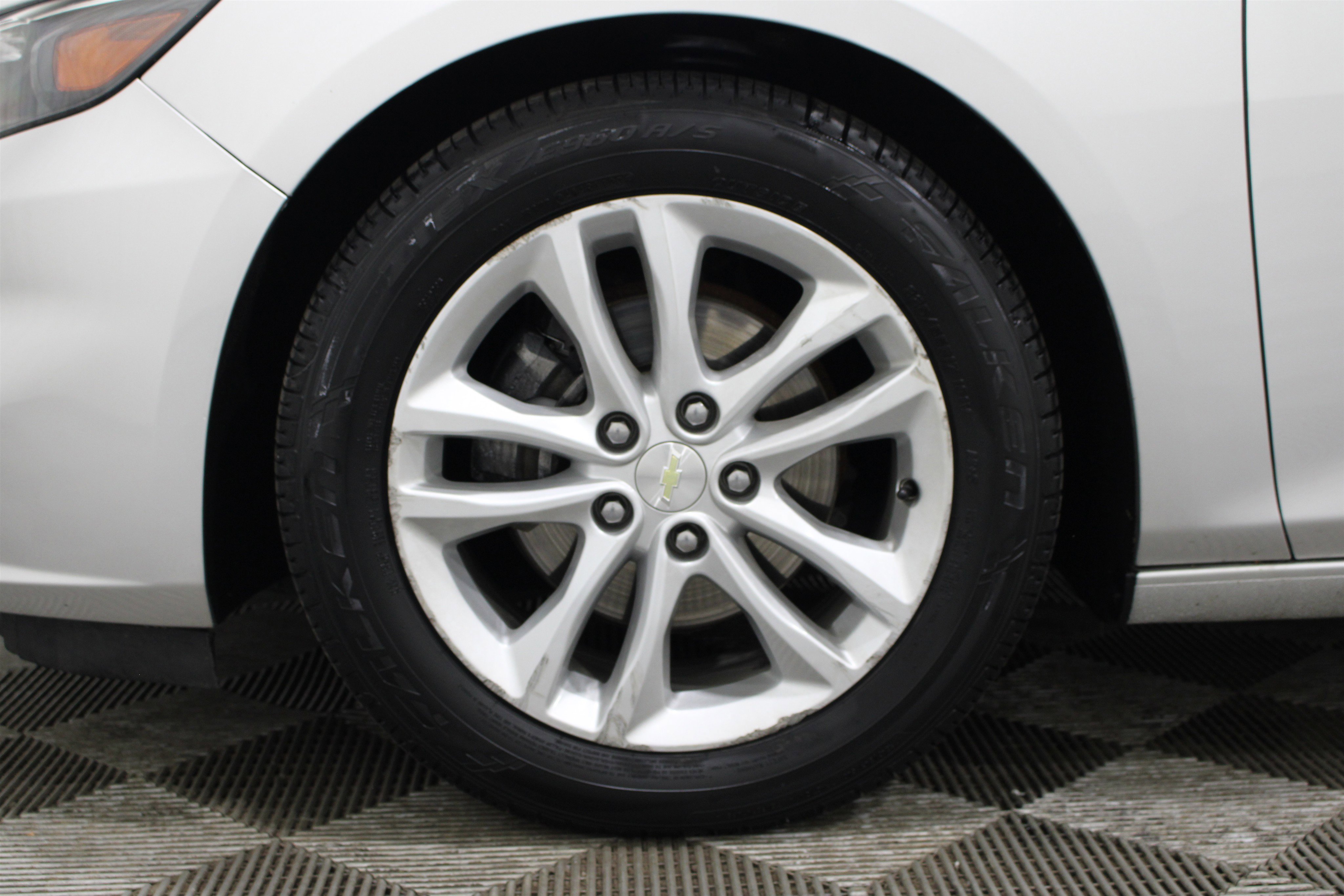 Used 2016 Chevrolet Malibu LT image 31