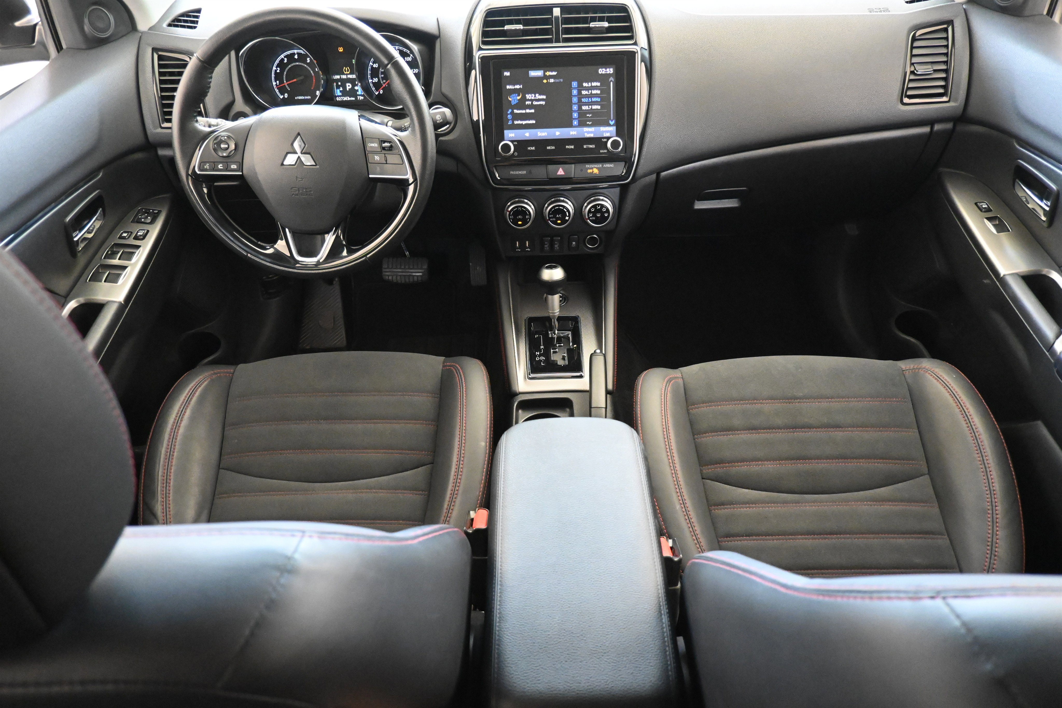 Used 2023 Mitsubishi Outlander Sport SE image 22