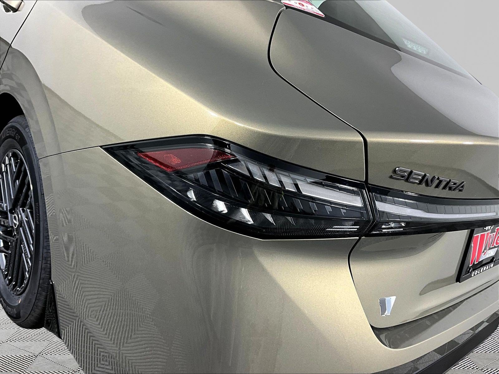 New 2026 Nissan Sentra SV w/ SV Convenience Package FWD image 15