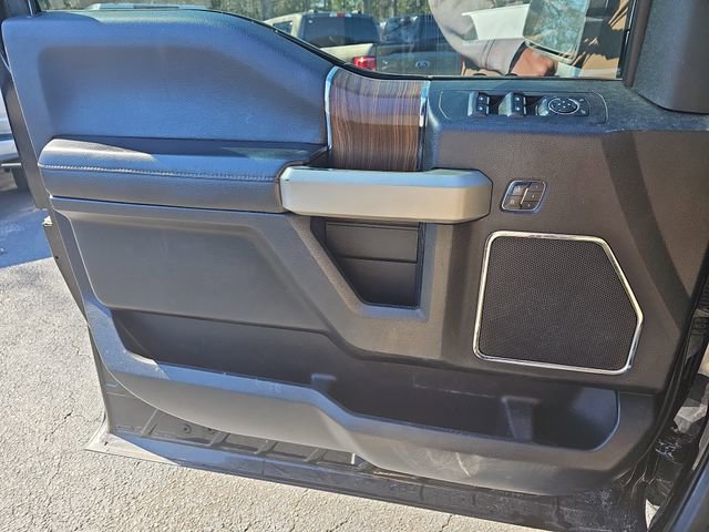 Used 2016 Ford F150 Lariat image 25