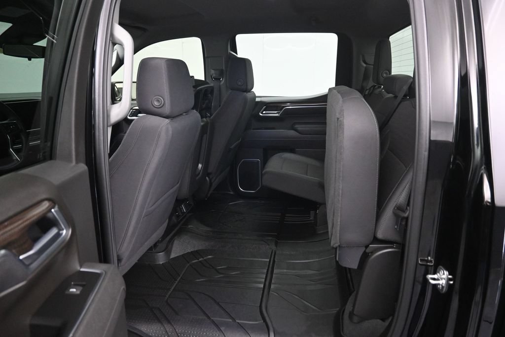 Used 2026 Chevrolet Silverado 1500 RST w/ RST Select Package AWD/4WD image 29