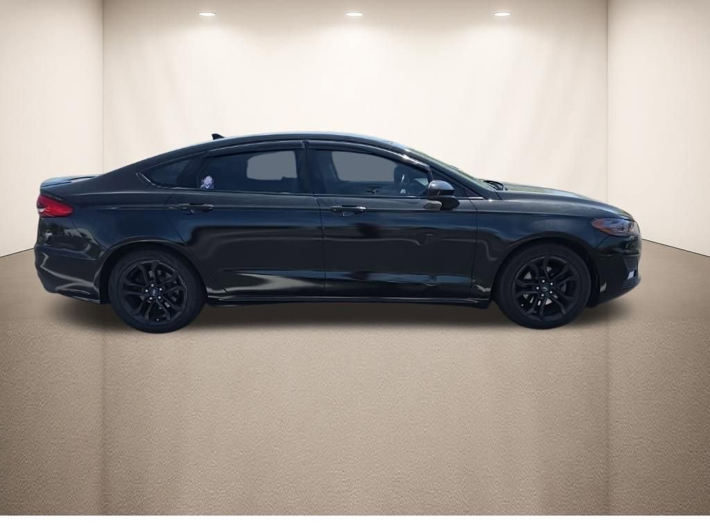 Used 2019 Ford Fusion SE w/ Equipment Group 151A video 3