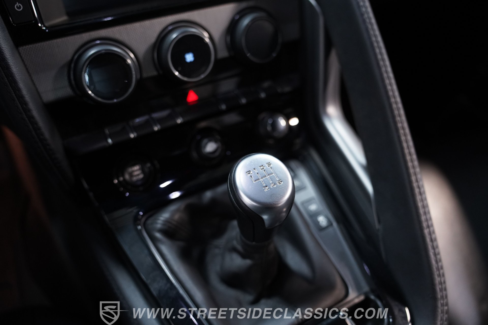 Used 2016 Jaguar F-TYPE Coupe RWD image 35