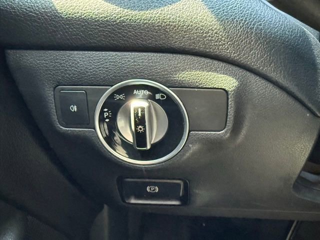 Used 2016 Mercedes-Benz CLA 250 image 17