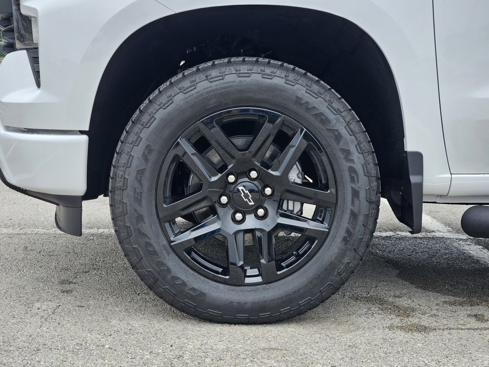 New 2026 Chevrolet Silverado 1500 Custom w/ Turbomax Blackout Package AWD/4WD image 7