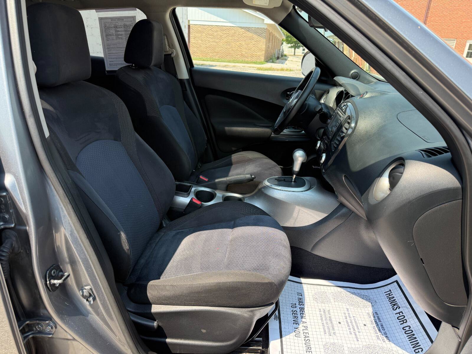 Used 2014 Nissan Juke SV w/ Navigation Package AWD/4WD image 18