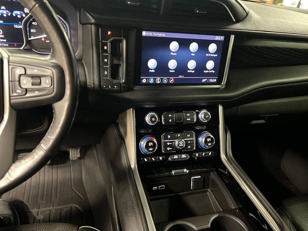Certified 2021 GMC Yukon Denali w/ Denali Premium Package AWD/4WD image 23