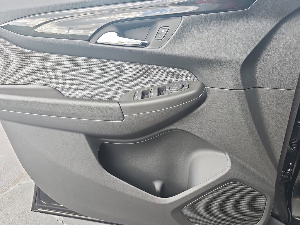 New 2026 Chevrolet TrailBlazer LS w/ LS Convenience Package FWD image 28
