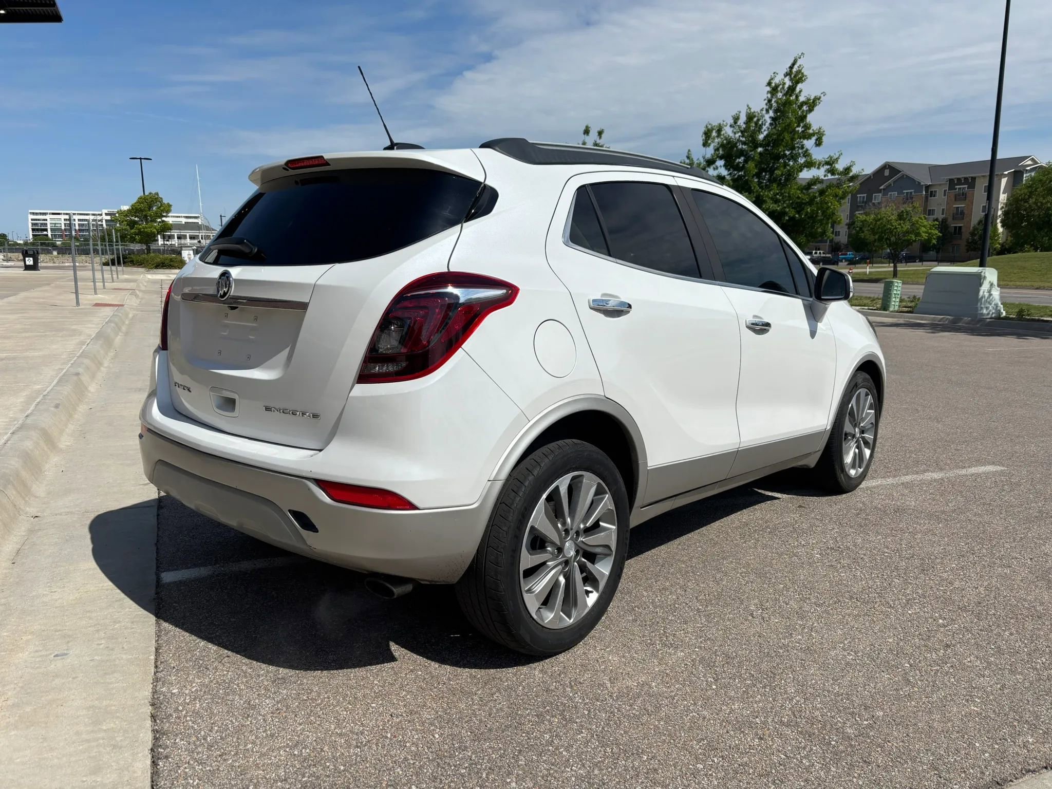 Used 2018 Buick Encore Preferred FWD image 7