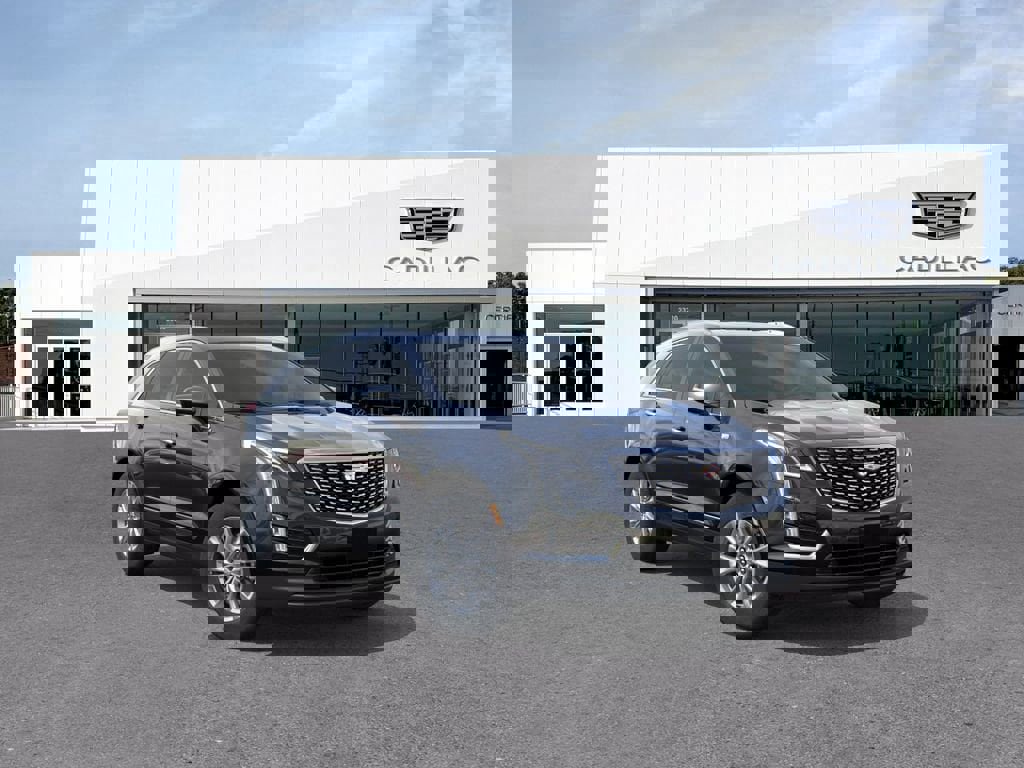 New 2026 Cadillac XT5 Luxury