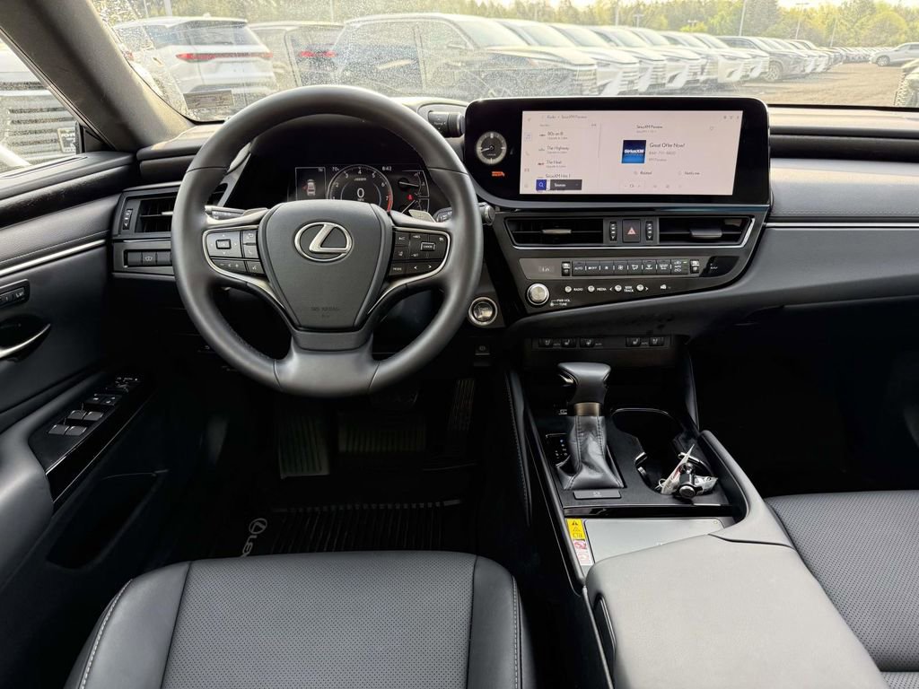 Used 2025 Lexus ES 350 w/ Premium Package image 8