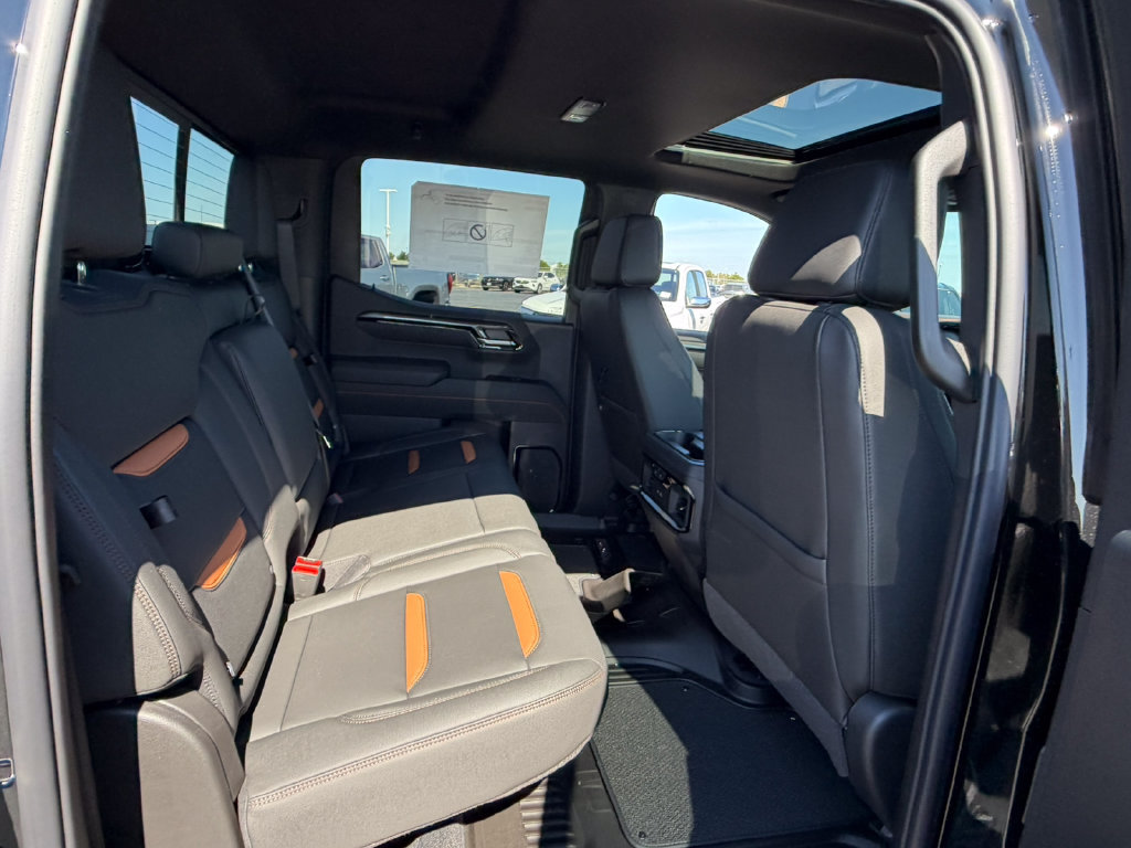 New 2026 GMC Sierra 1500 AT4 w/ AT4 Premium Package AWD/4WD image 16