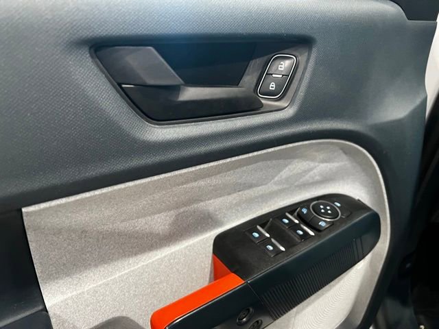 Used 2023 Ford Maverick XLT w/ Equipment Group 300A Standard image 13