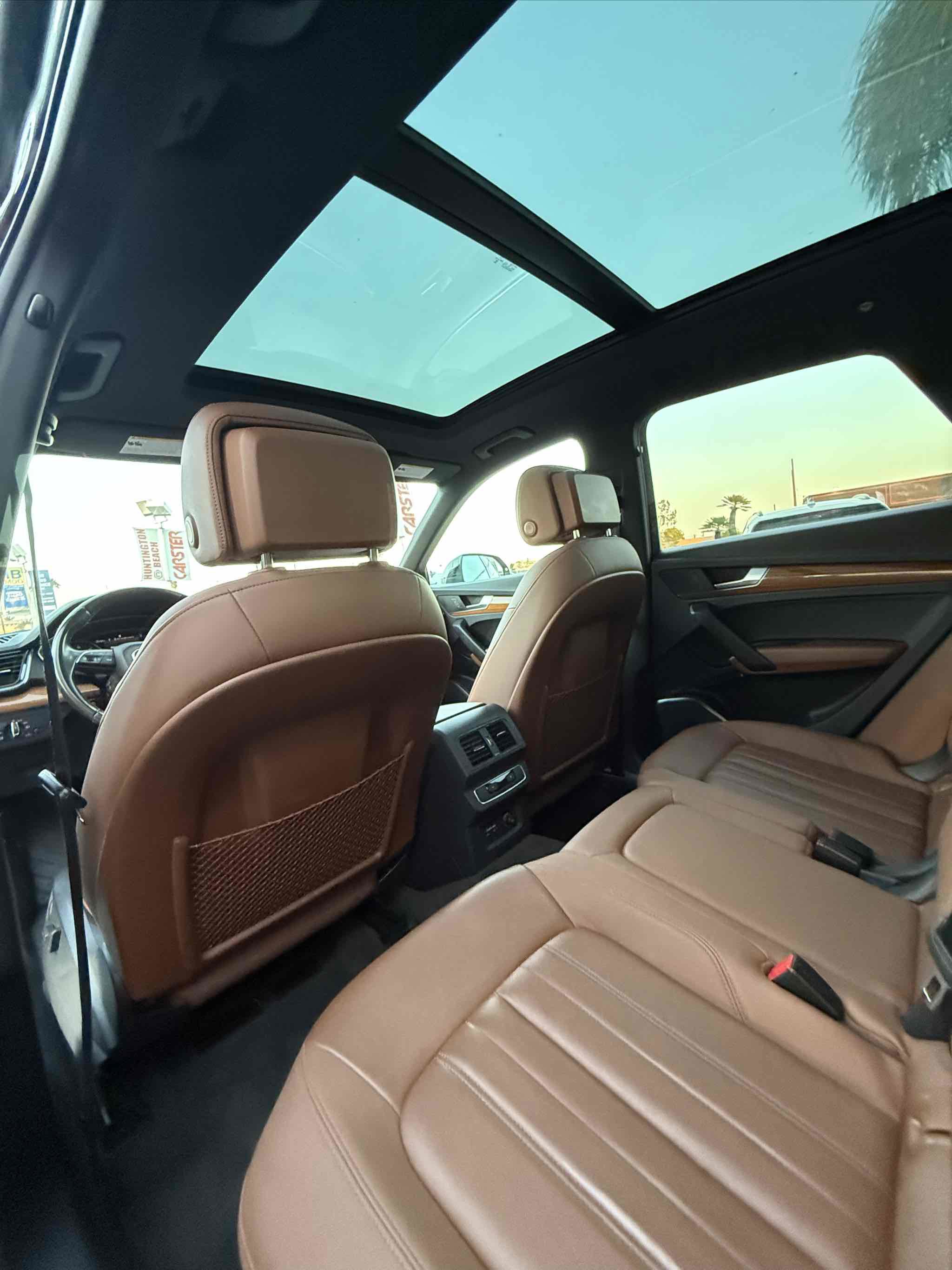 Used 2022 Audi Q5 2.0T Premium w/ Convenience Package image 14
