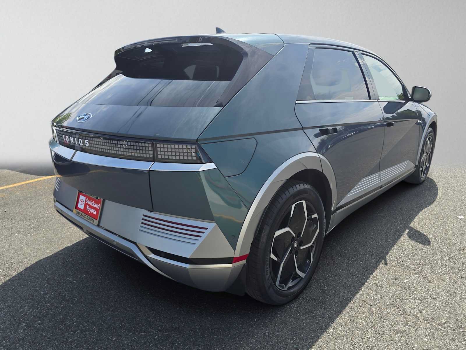 Used 2024 Hyundai Ioniq 5 Limited RWD image 3