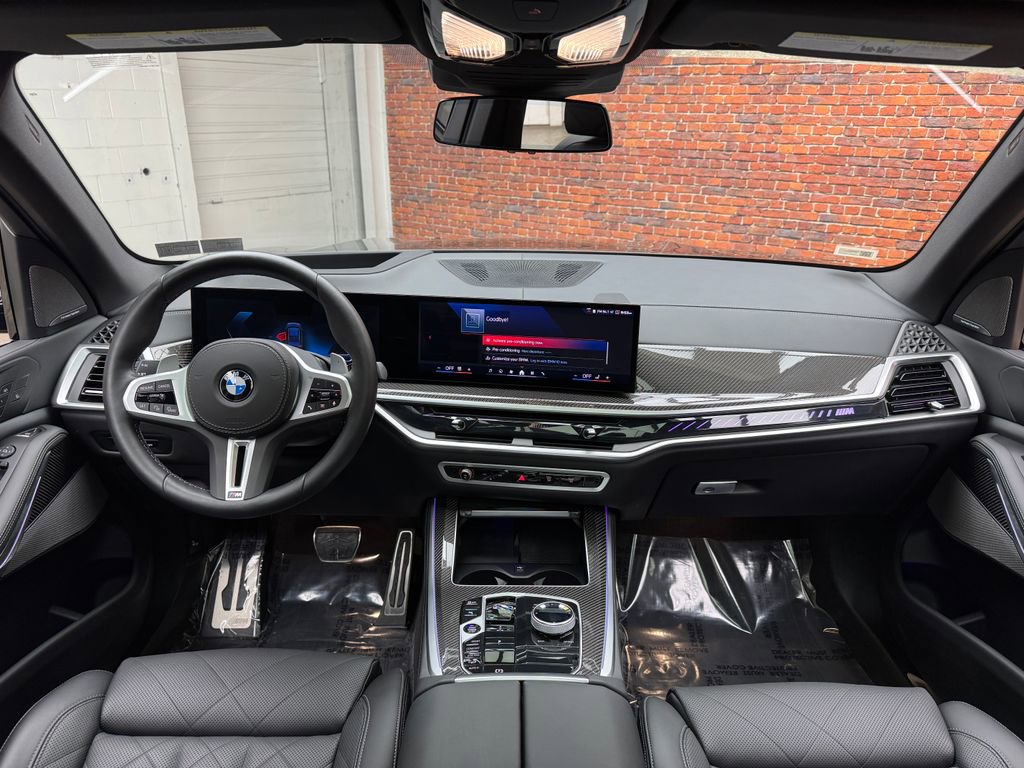 Certified 2025 BMW X5 M60i w/ Executive Package image 13