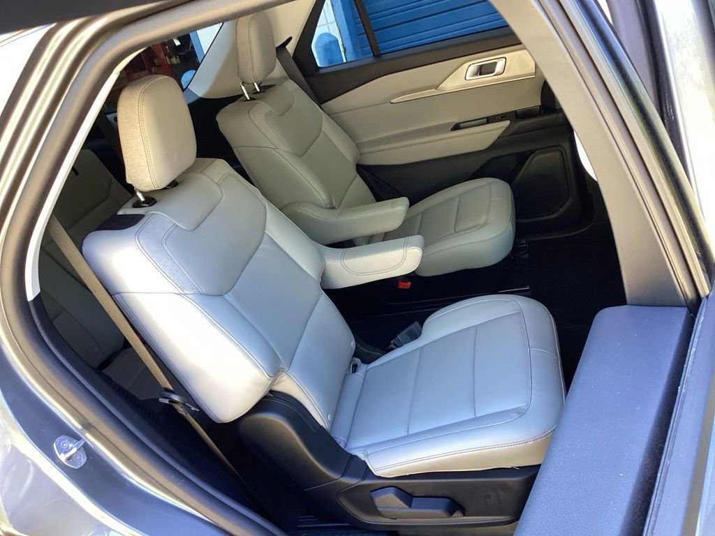 New 2026 Ford Explorer Active w/ Active Comfort Package image 37