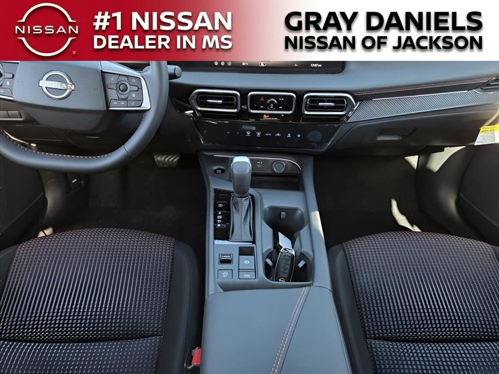 New 2026 Nissan Sentra SR w/ Floor Mat Package image 5