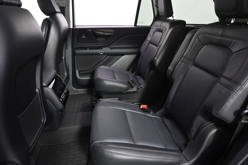 New 2026 Lincoln Aviator Reserve w/ Jet Appearance Package image 22