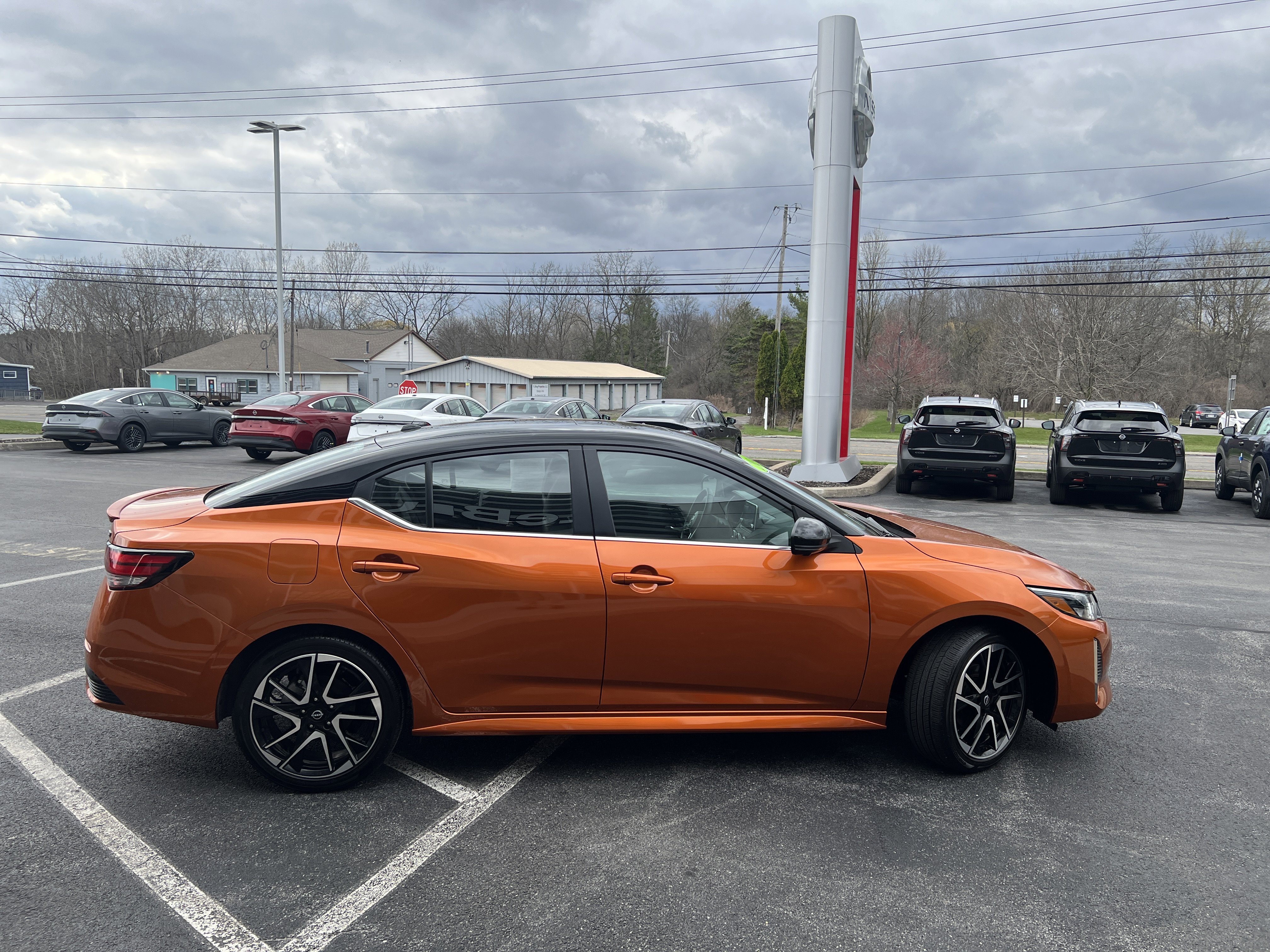 Certified 2024 Nissan Sentra SR w/ SR Premium Package FWD image 11